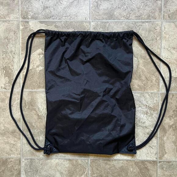 MLB New York Yankees Drawstring Backpack Ball Pocket Baseball Sports Gym Workout - Picture 4 of 7